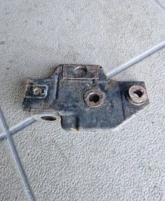 Toyota Avensis T270 Radiator support slam panel bracket 