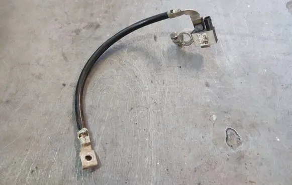 BMW 1 F20 F21 Negative earth cable (battery) 7631109 61217631109 61219306405