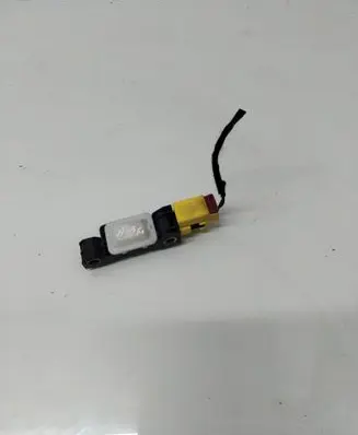 Audi A3 S3 8P Airbag deployment crash/impact sensor 4B0959643D 180907 020696