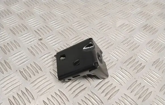 Mercedes-Benz E W213 Headlight/headlamp mounting bracket A2136261300