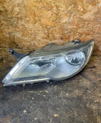 Volkswagen Tiguan Headlight/headlamp 5N2941031H 1ED24703803 24703803000063