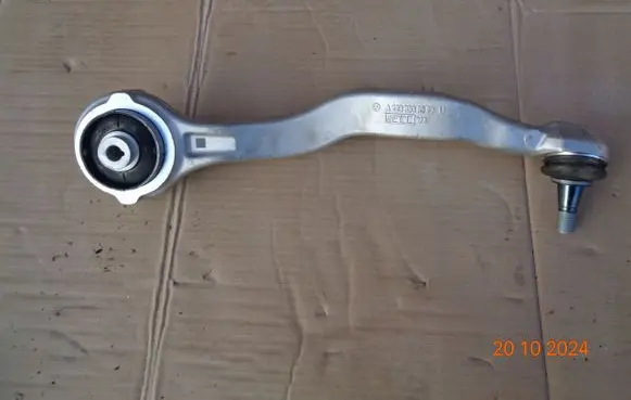 Mercedes-Benz S W223 Front control arm 2233330500