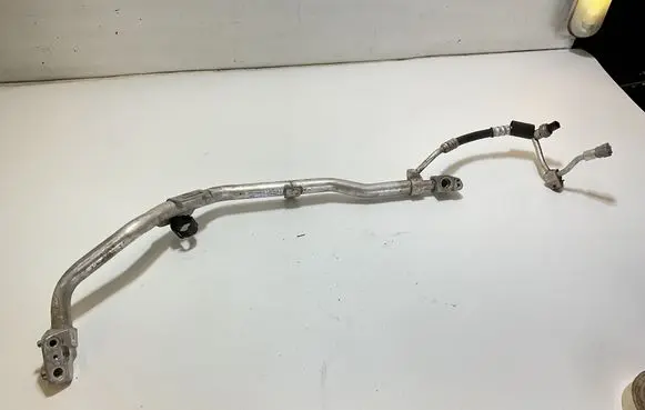 BMW 3 G20 G21 Air conditioning (A/C) pipe/hose 9395463 30012023