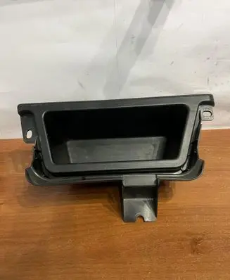BMW X6 E71 Glove box 51476981048 D1235