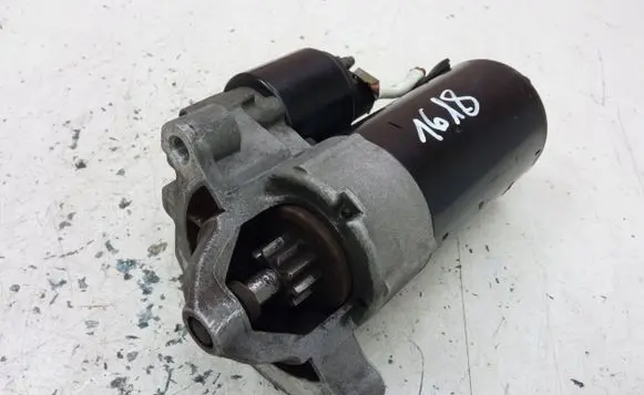 Citroen Xsara Picasso Starter motor BOSCH0001108183