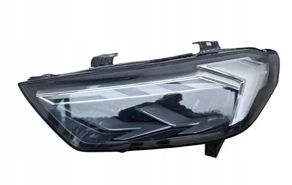 Audi A1 Headlight/headlamp