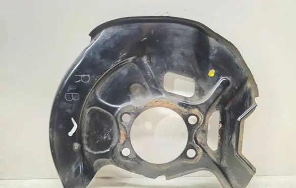 Nissan X-Trail T32 Front brake disc dust cover plate 411514CU0A