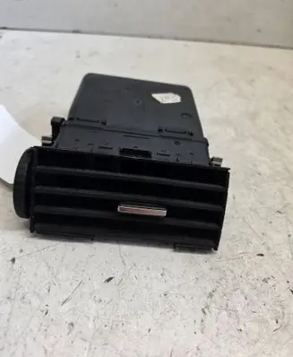 Ford Focus C-MAX Dash center air vent grill 3M51R014L21AC