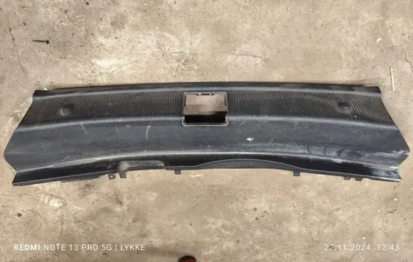 Mercedes-Benz C AMG W204 Trunk/boot sill cover protection A2046900825