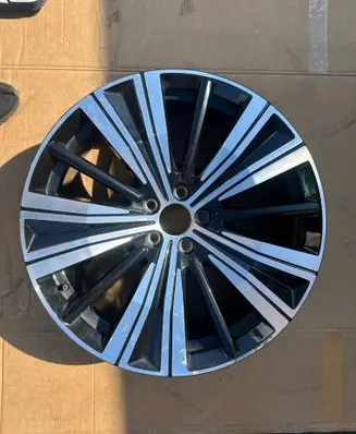Volvo XC60 R20 alloy rim 32134532