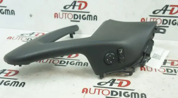 Nissan Qashqai Front door interior handle trim 809444EA0AX