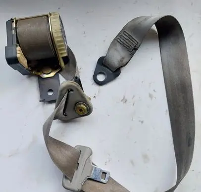 Renault Scenic I Front seatbelt 432479