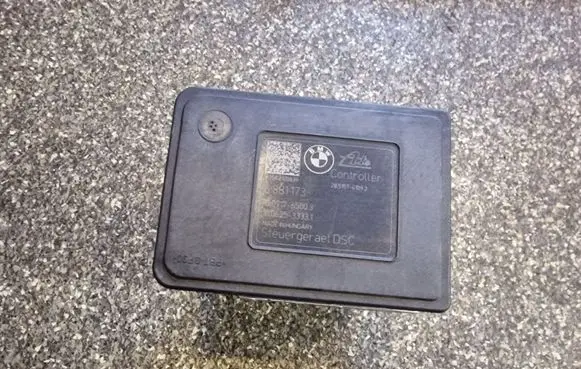 BMW 4 F36 Gran coupe ABS Pump 6881173