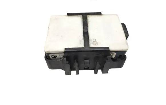 BMW 7 F01 F02 F03 F04 Distronic sensor radar 6790877 6782689