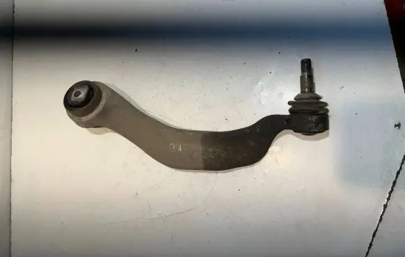 BMW 7 F01 F02 F03 F04 Front lower control arm/wishbone