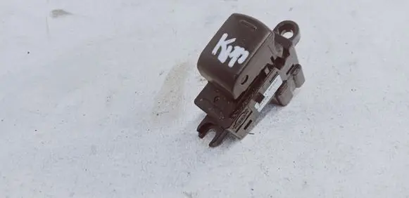 Nissan Qashqai+2 Electric window control switch 25411BR00A