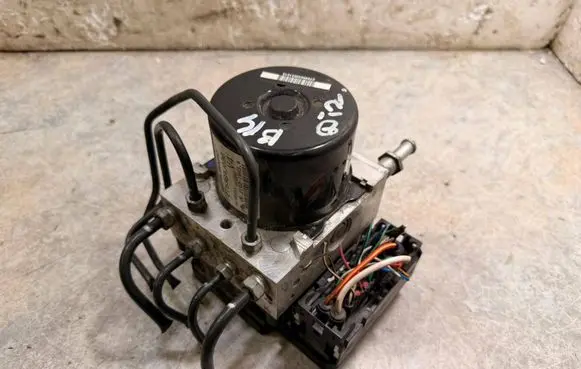 Subaru Legacy ABS Pump 27536AJ030 06210218454