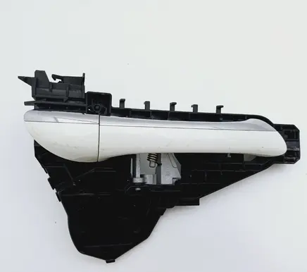 Mercedes-Benz B W245 Front door exterior handle A1697600234