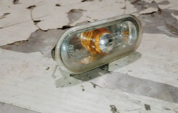 Seat Leon (1P) Front fender indicator light 6L0949117A