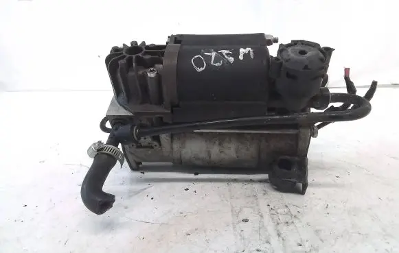 Mercedes-Benz S W220 Air suspension compressor 211320030