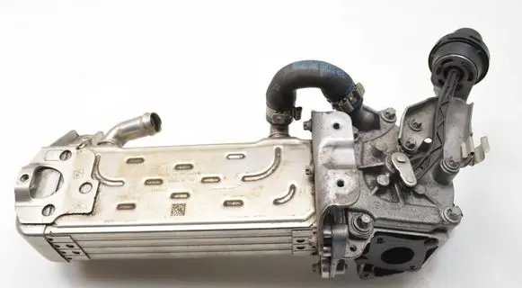 Mercedes-Benz C W204 EGR valve cooler A6511400675