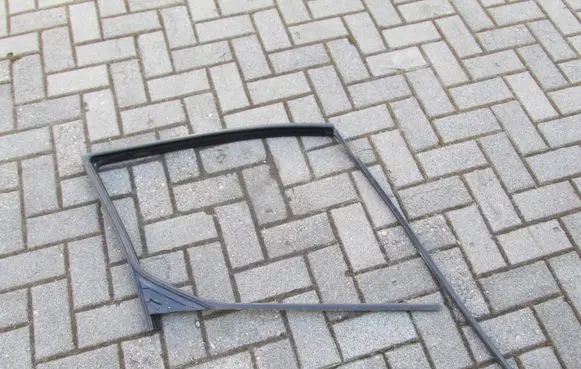 Ford Transit Front door rubber seal DT11V21510A