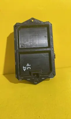 Jaguar XF X250 Fuse module