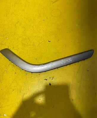 Peugeot 308 SW Under headlight/headlamp trim 9682480277