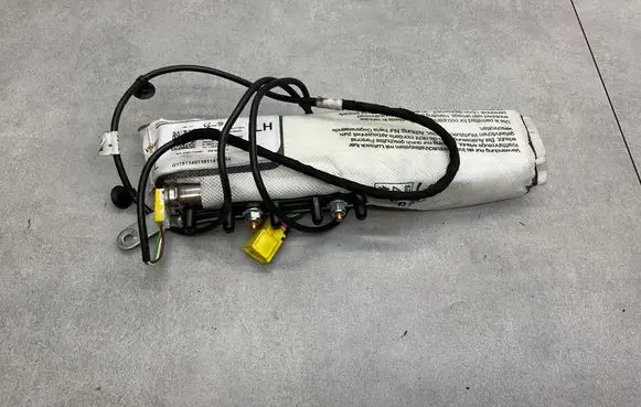 Volkswagen PASSAT B8 Seat airbag 3G0880241E
