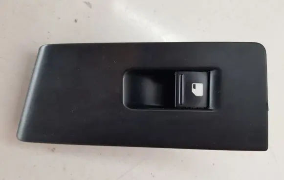 Volkswagen PASSAT B7 Electric window control switch 3AA868749