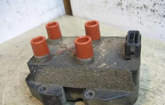 Peugeot 405 High voltage ignition coil 0221503007