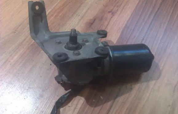 Mitsubishi Space Wagon Wiper motor