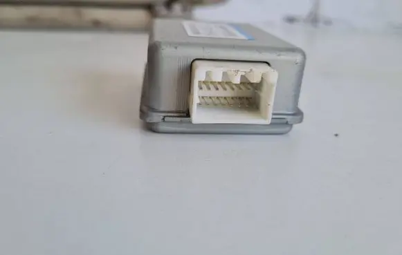 Mitsubishi Eclipse Other control units/modules MR490822 G0T16471
