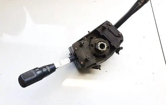 Wiper turn signal indicator stalk/switch