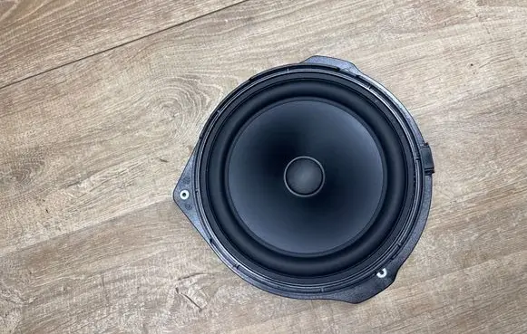 Mercedes-Benz E C207 W207 Rear door speaker A2048205502 97049904 21115H0242