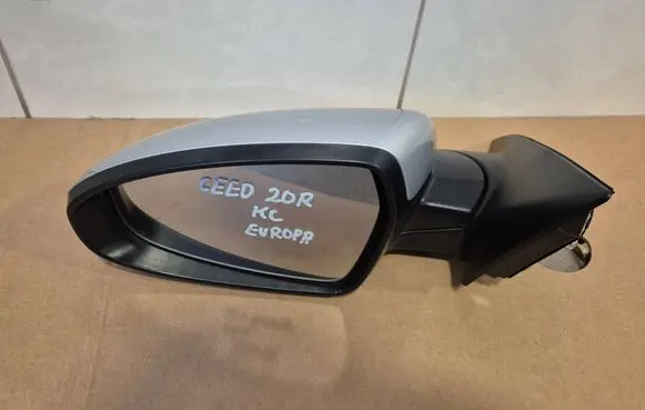 KIA Ceed Front door electric wing mirror 87610J7220
