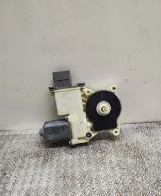 Peugeot 3008 I Front door window regulator motor 914241100 7746023600 09024330280416