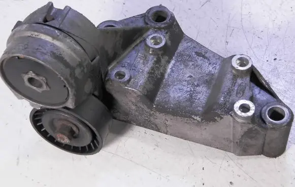 Ford Focus Engine mounting bracket 98FF-3K738-BG