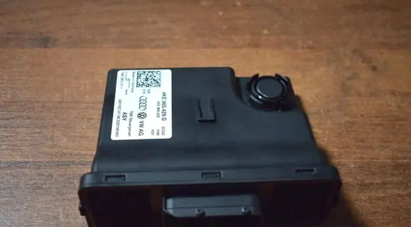 Porsche Taycan 9J1 Trunk lid opening control unit 4KE965429G