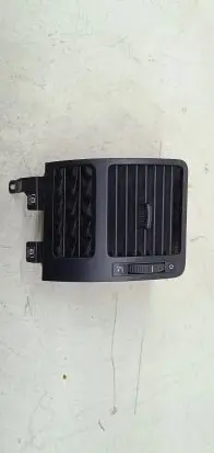 Volkswagen Touran I Dash center air vent grill 1T0819704B