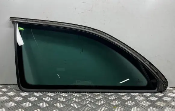 Skoda Octavia Mk2 (1Z) Rear side window 43R006723