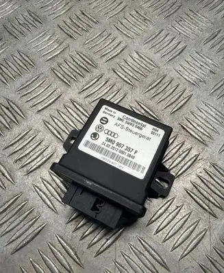 Volkswagen Touran II Light module LCM 5M0907357F