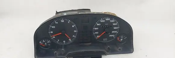 Audi 80 90 S2 B4 Speedometer (instrument cluster) 8A0919033E