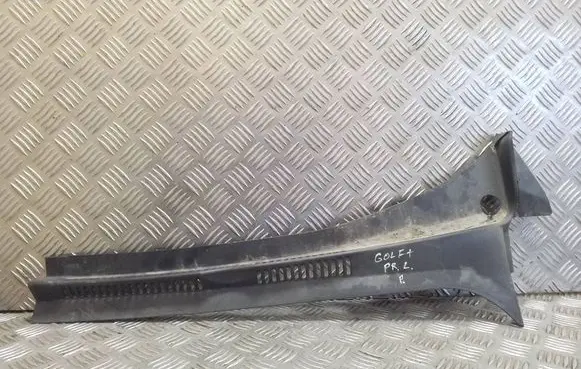 Volkswagen Golf Plus Wiper trim 5M0819403B
