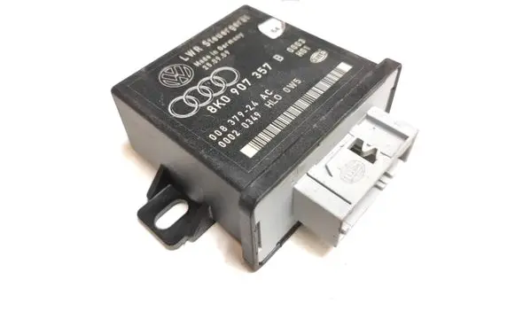Audi Q5 SQ5 Light module LCM 8K0907357B 00837924AC