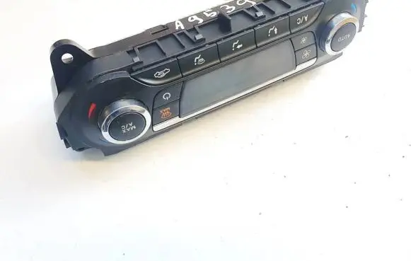 Ford Focus Climate control unit bm5t18c612ck vae027793