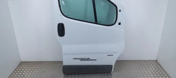 Opel Vivaro Front door