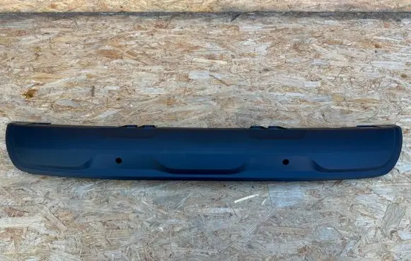 Renault Captur II Rear bumper trim bar molding 850707814R