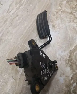 Renault Scenic II - Grand scenic II Accelerator throttle pedal 8200159647