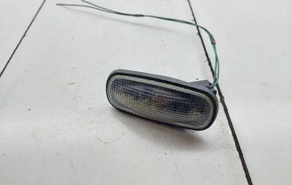 Rover 75 Front fender indicator light E101554 E101881
